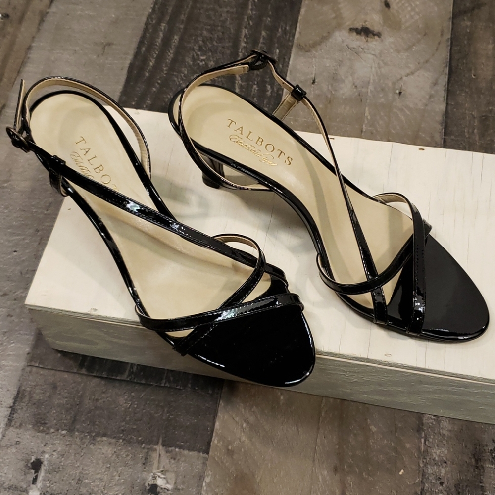 Talbot's Strappy Women's Dress Shoe